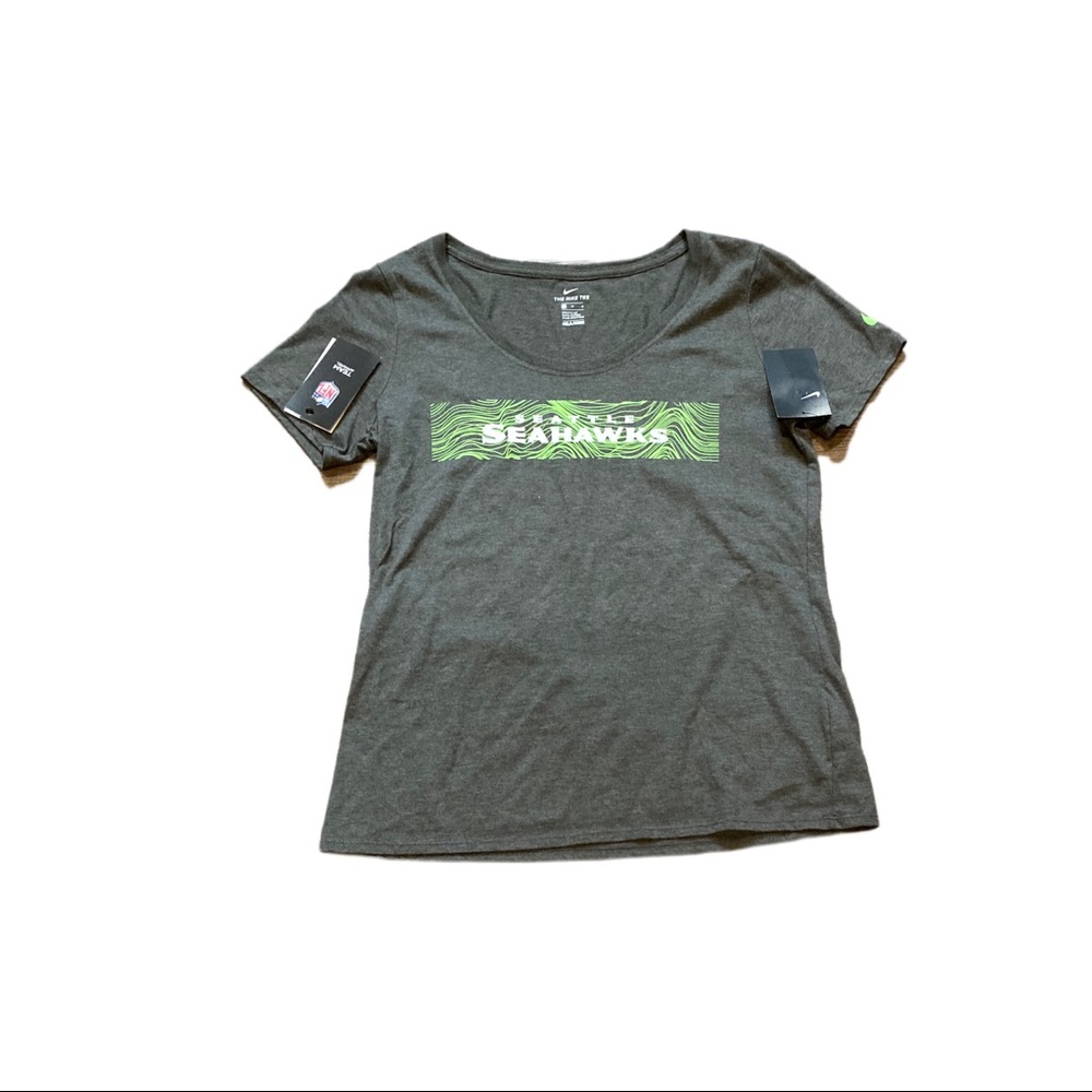 Seattle Seahawks‎ Nike Women’s Shirt Medium